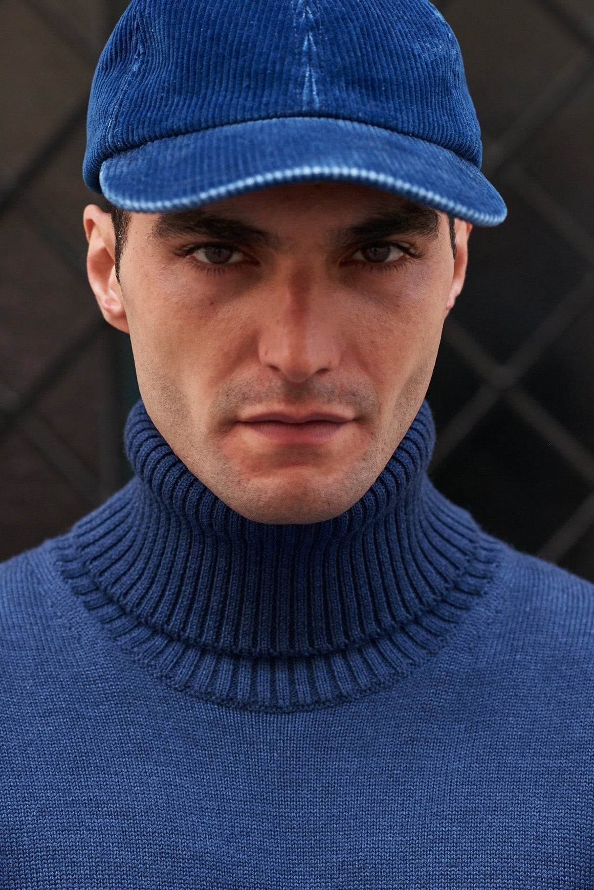 CAPRI Knitwear - Blue Klein