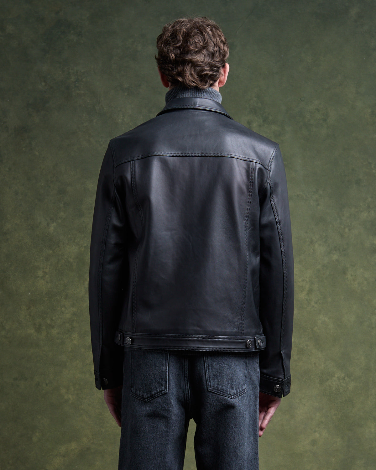 FINN Lambskin plunge Jacket - Noir Onyx