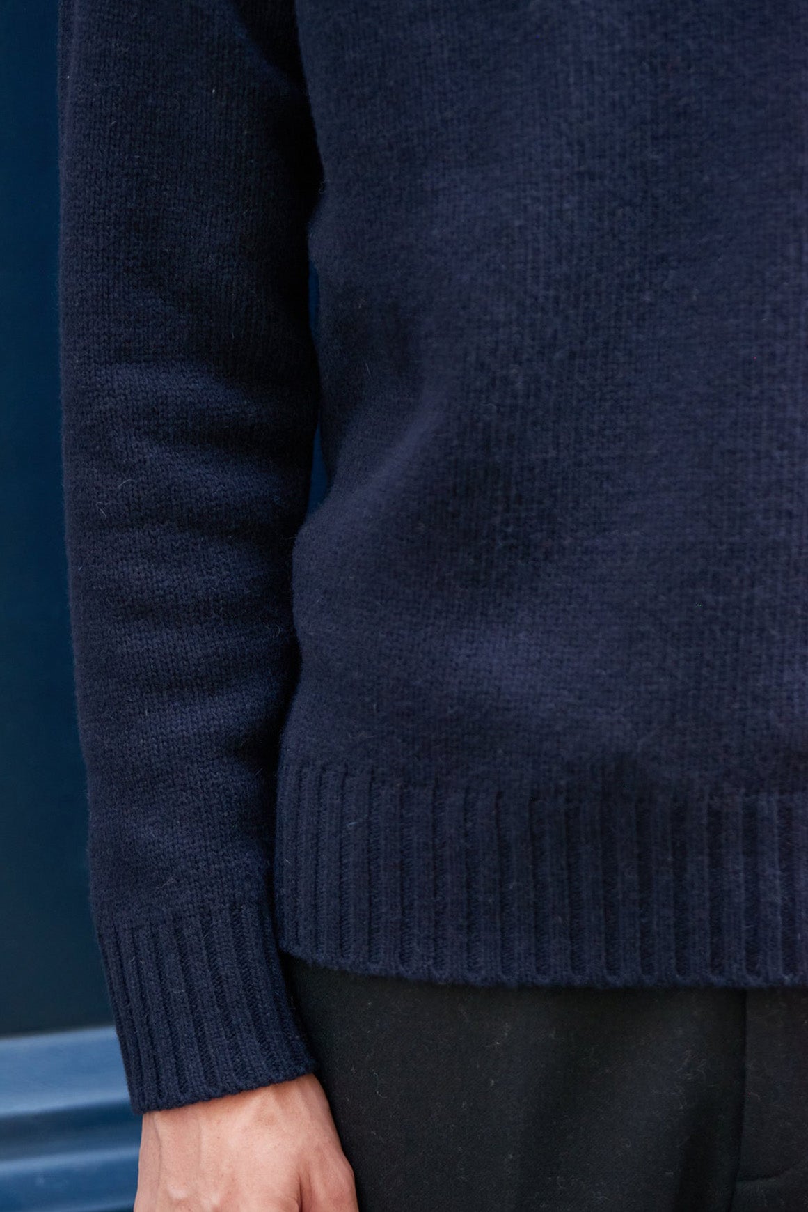 CINO Sweater - Navy/Ecru