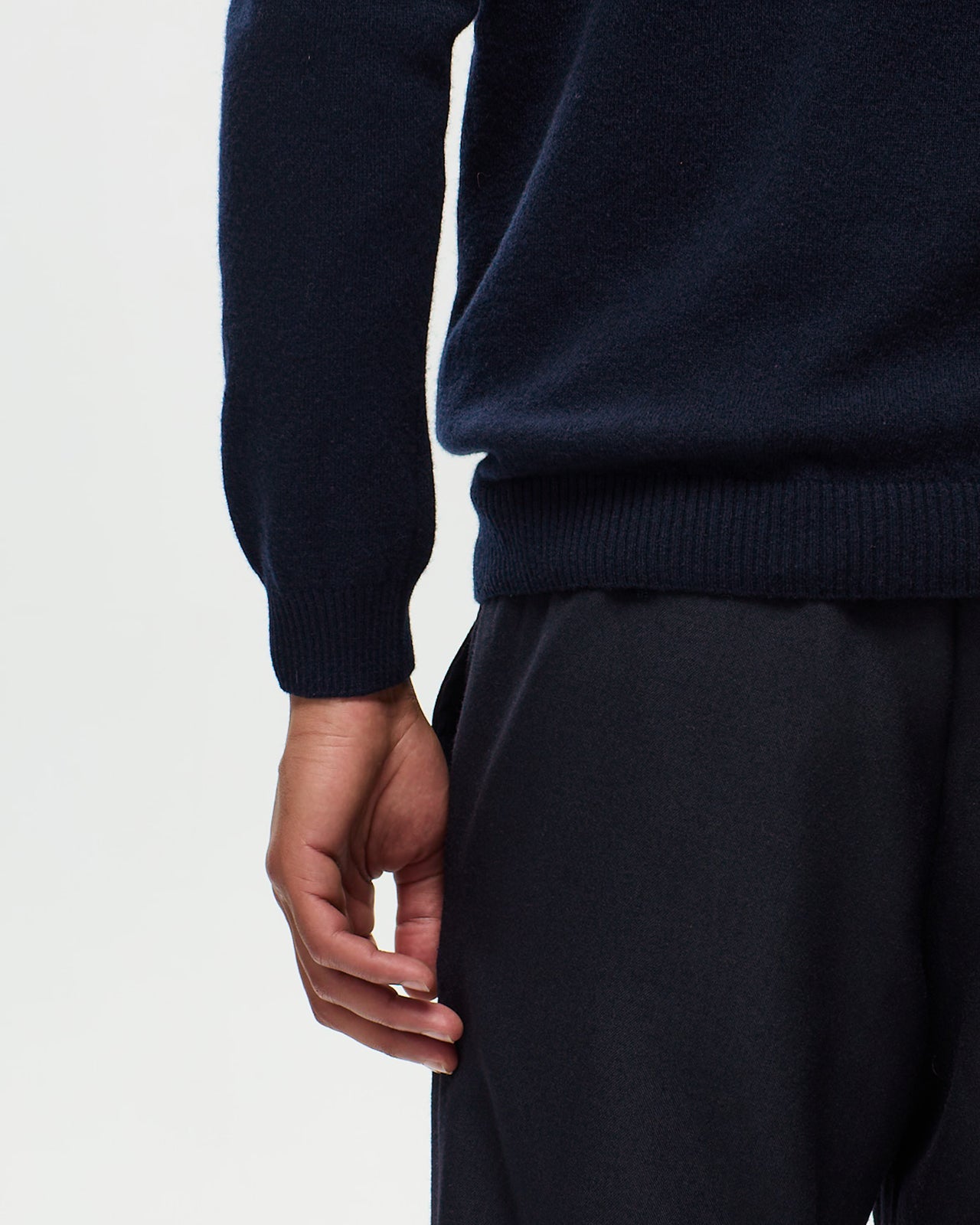 LORENZO Sweater - Navy